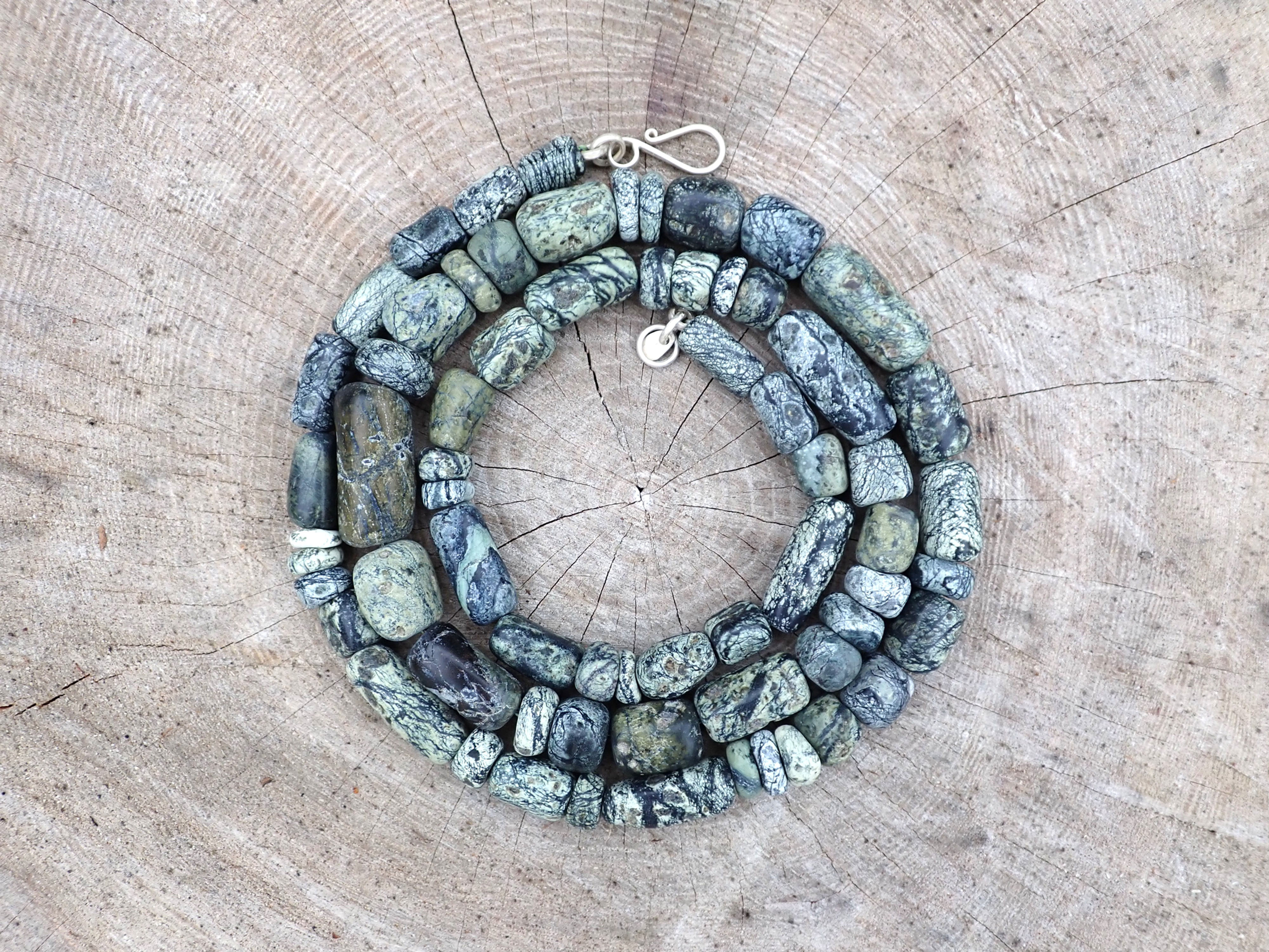 Luminous Lizard Serpentine Stone & Silver Necklace