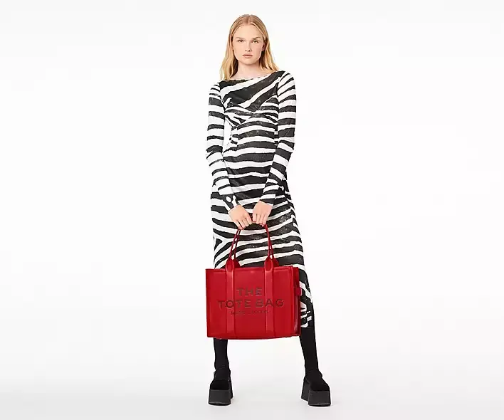 Thumbnail: The Tote Bag Leather 