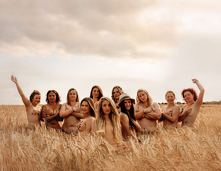 b_01bare with bea, female empowerment, boudoir photoshoot.jpg