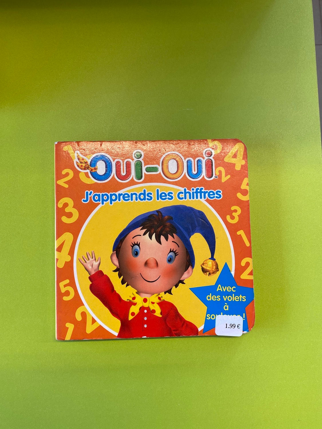 livre oui oui (volet un peu abîmé)