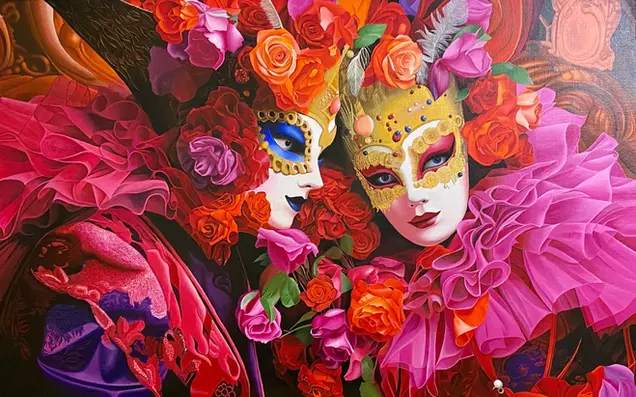 toile d'art réaliste réalisée à l'acrylique. Deux personnages somptueusement déguisés du carnaval de Venise cernés de fleurs roses et orangés.