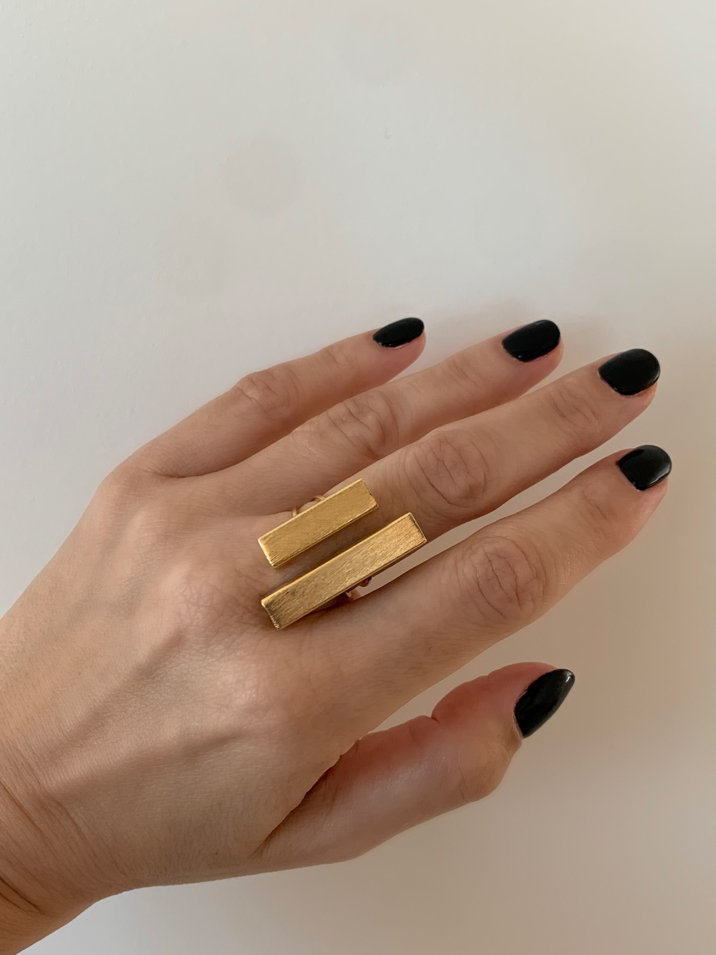 ANEL BARRA DUPLA OURO FOSCO