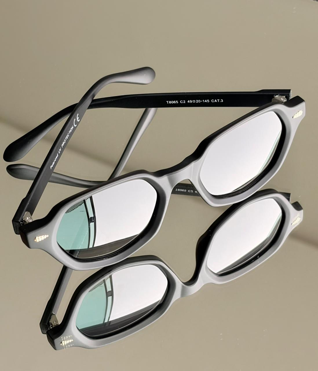 Óculos de Sol Trancoso | Preto Degradê Preto Fosco - Acetato
