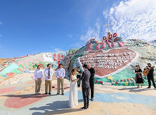 サルベーションマウンテン