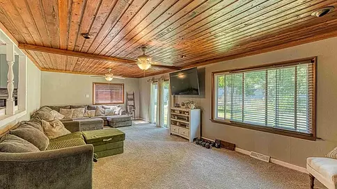 718 Blissfield Living Room.webp