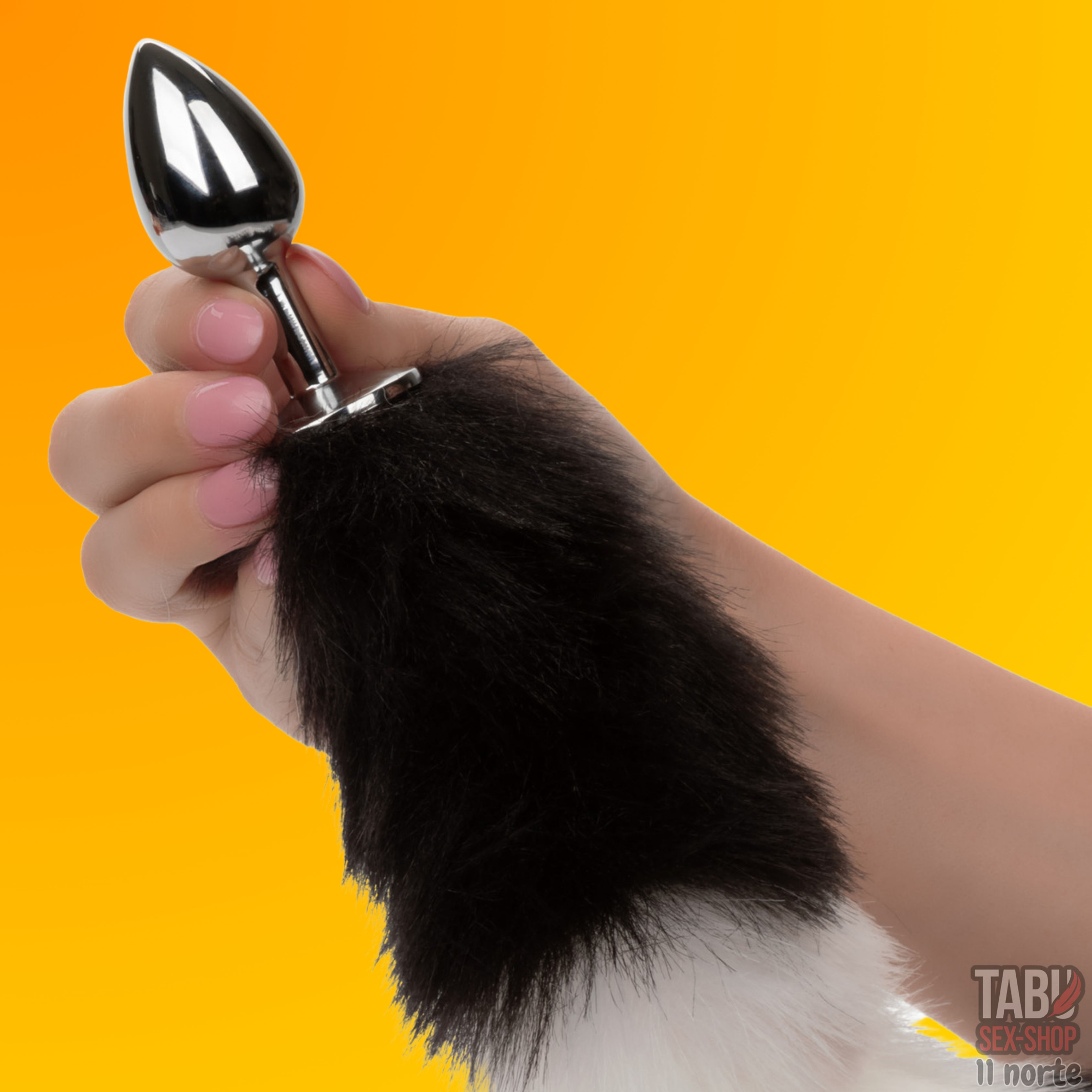 Running Wild Black & White Tail