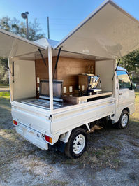 Mini Truck Coffee Shop