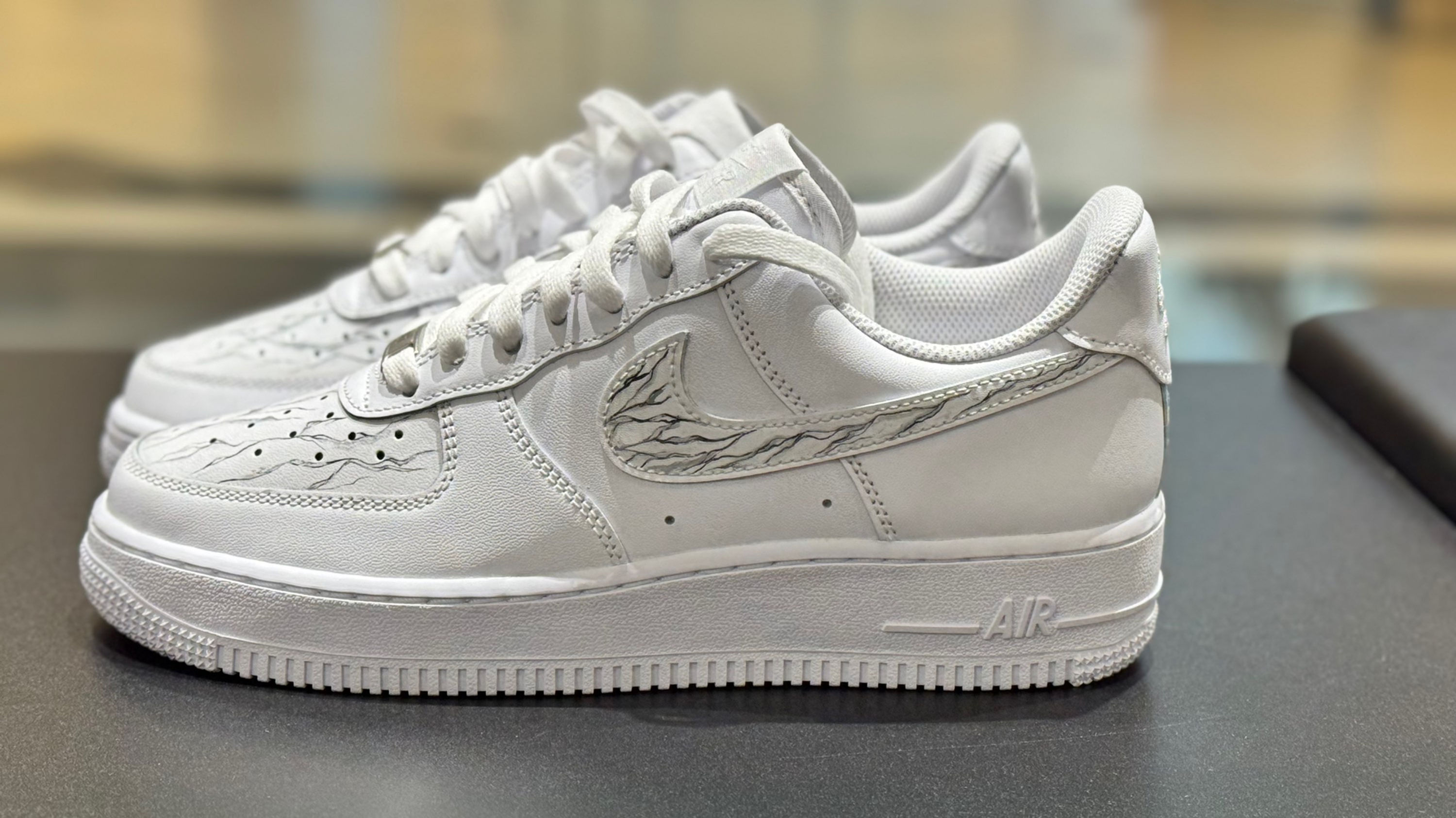 AIR FORCE CUSTOM EFFETTO MARMO