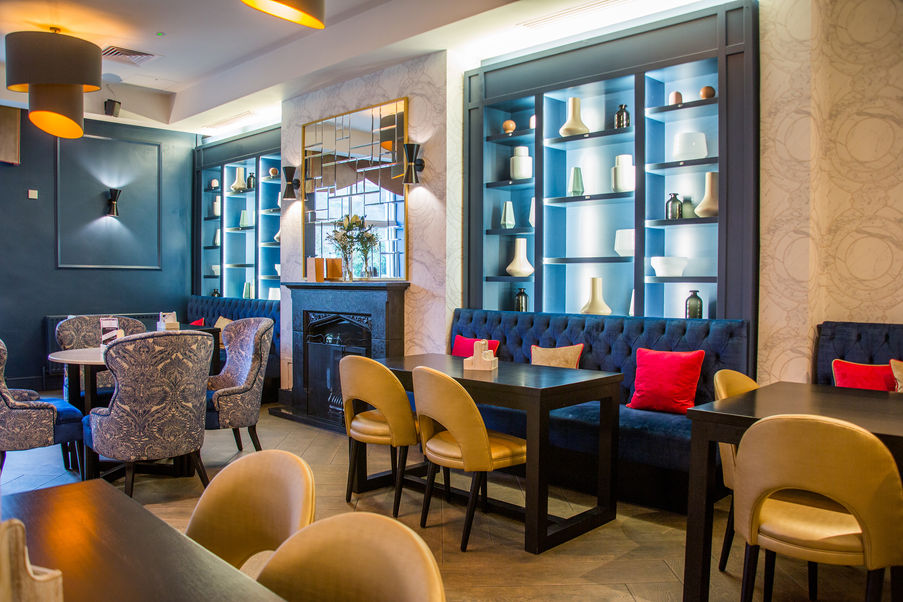 Page 24 lough lounge image.jpg