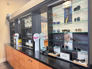 LF Optical - Toronto - Dufferin Street - Midtown