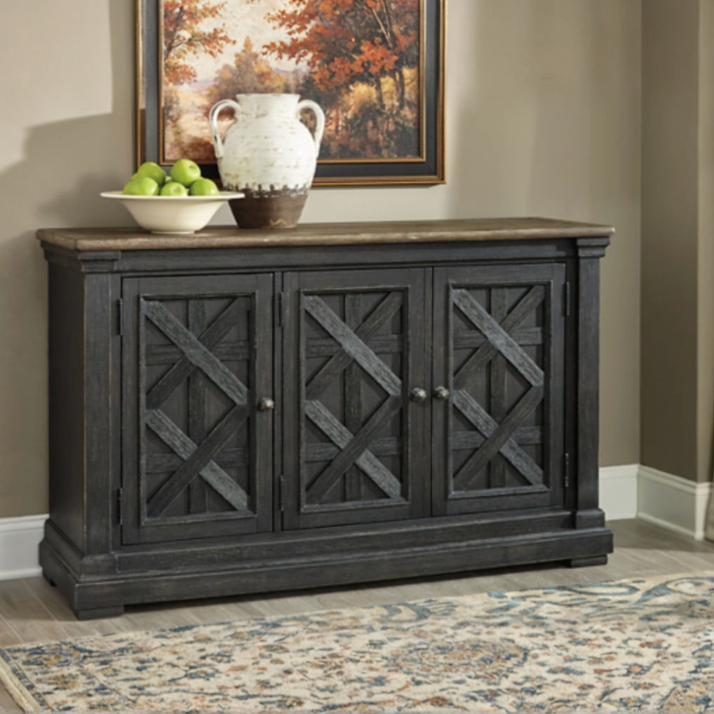 Tyler Creek Dining Server