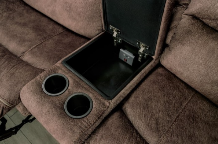 Thumbnail: Jerominus Sectional – Classic Comfort With Modern Design