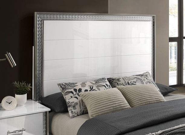Thumbnail: Lucida Queen Bed
