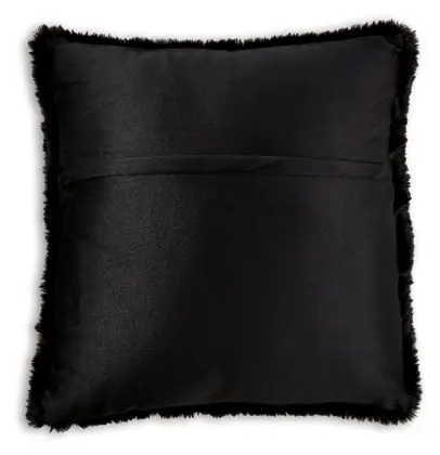 Thumbnail: Gariland Pillow