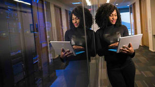 Van extern strijden voor verandering naar verandering realiseren van binnenuit