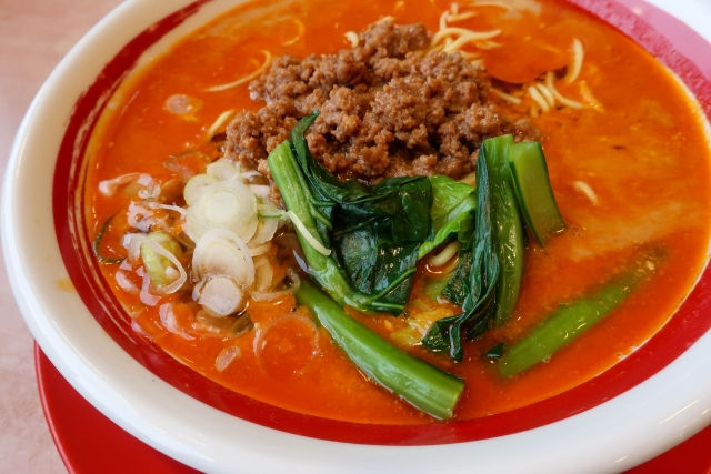 汗かこう!担々麺!