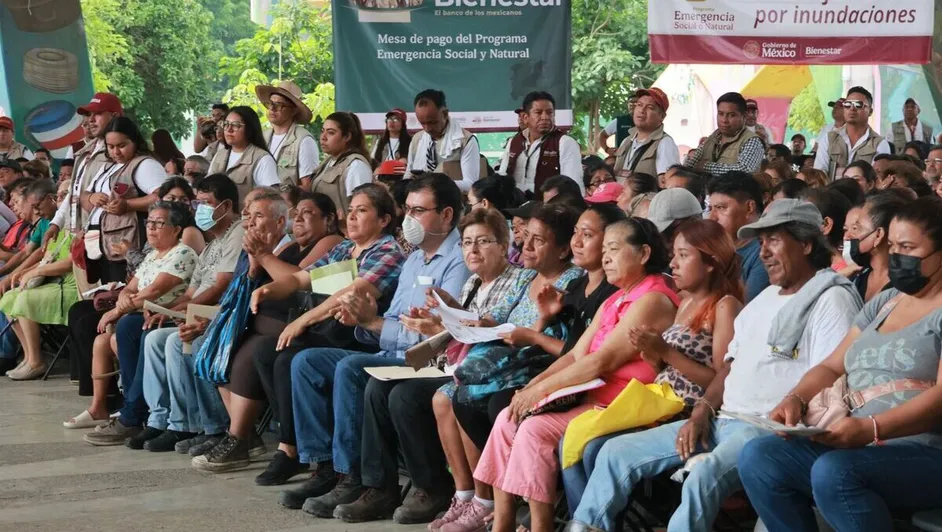 Inicia entrega de apoyos para afectados por lluvias en 5 estados, informa Ariadna Montiel