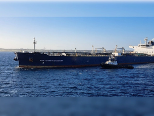 Comienza descarga de petrolero ruso que trajo a Cuba 100 mil toneladas de crudo