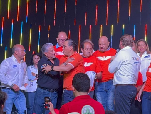 Declina candidato de MC a Iztacalco a favor de Daniel Ordoñez