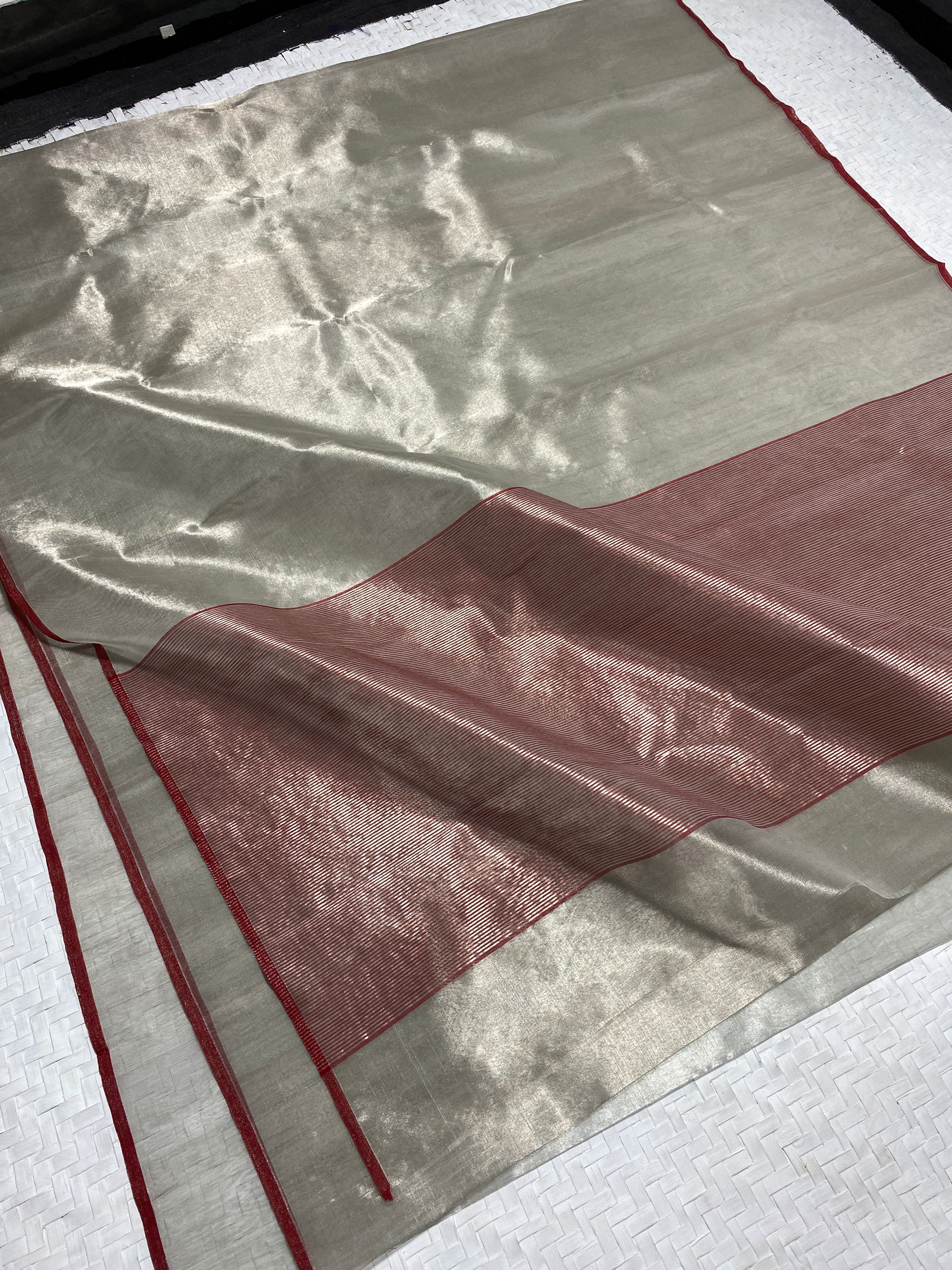 Chanderi Handloom Pure Silk Tissue Saree – Code FRI138