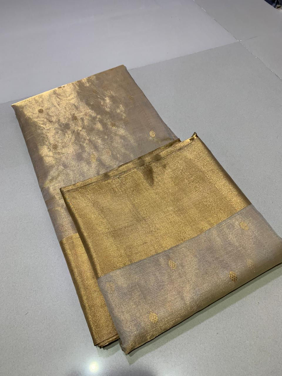 Thumbnail: Chanderi Handloom Pure Silk Tissue Saree – Code FRI122