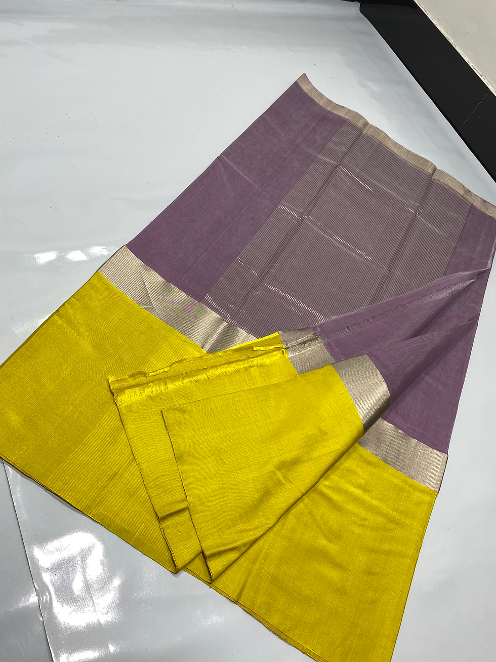 Thumbnail: Chanderi Handloom Pattu Silk Mashru Border Saree – Code FRI38