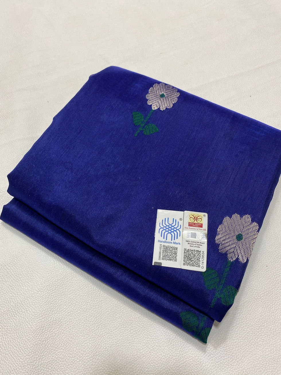 Thumbnail: handeri mina work bota Pattu Soft Silk Saree – Code FRI125