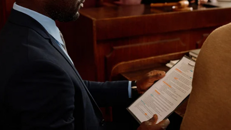 Font discrepancy helps expose sham trust