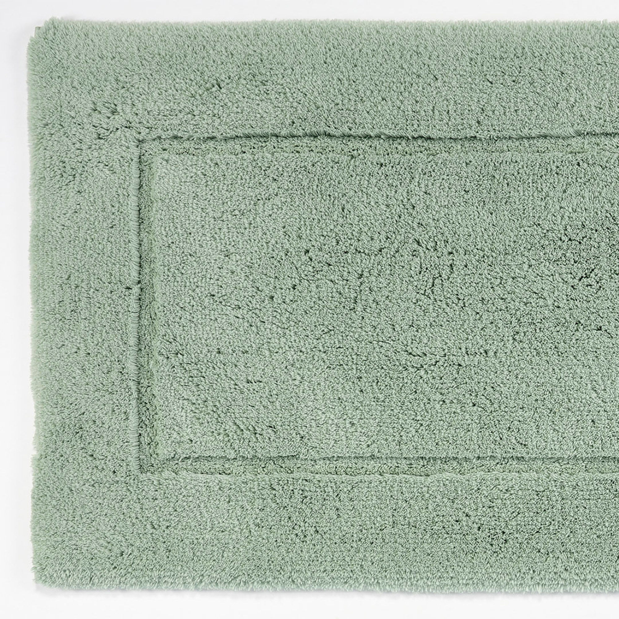 MUST | AQUA 210