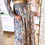 Thumbnail: Robe cache-coeur blue