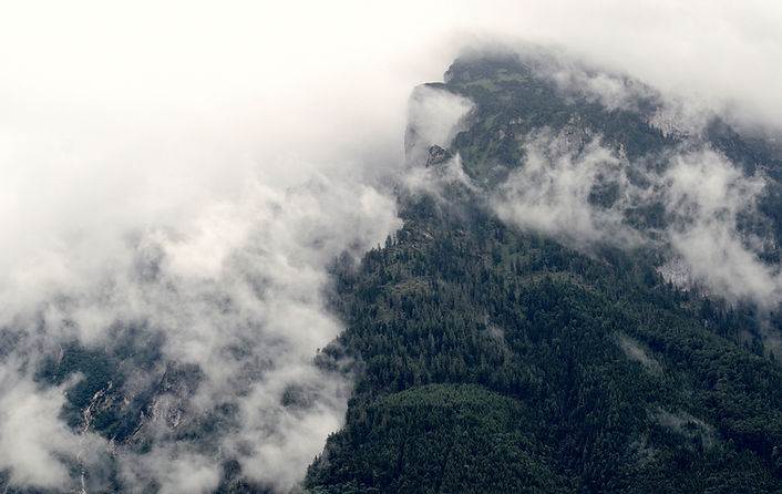 Nebel über den Bergen