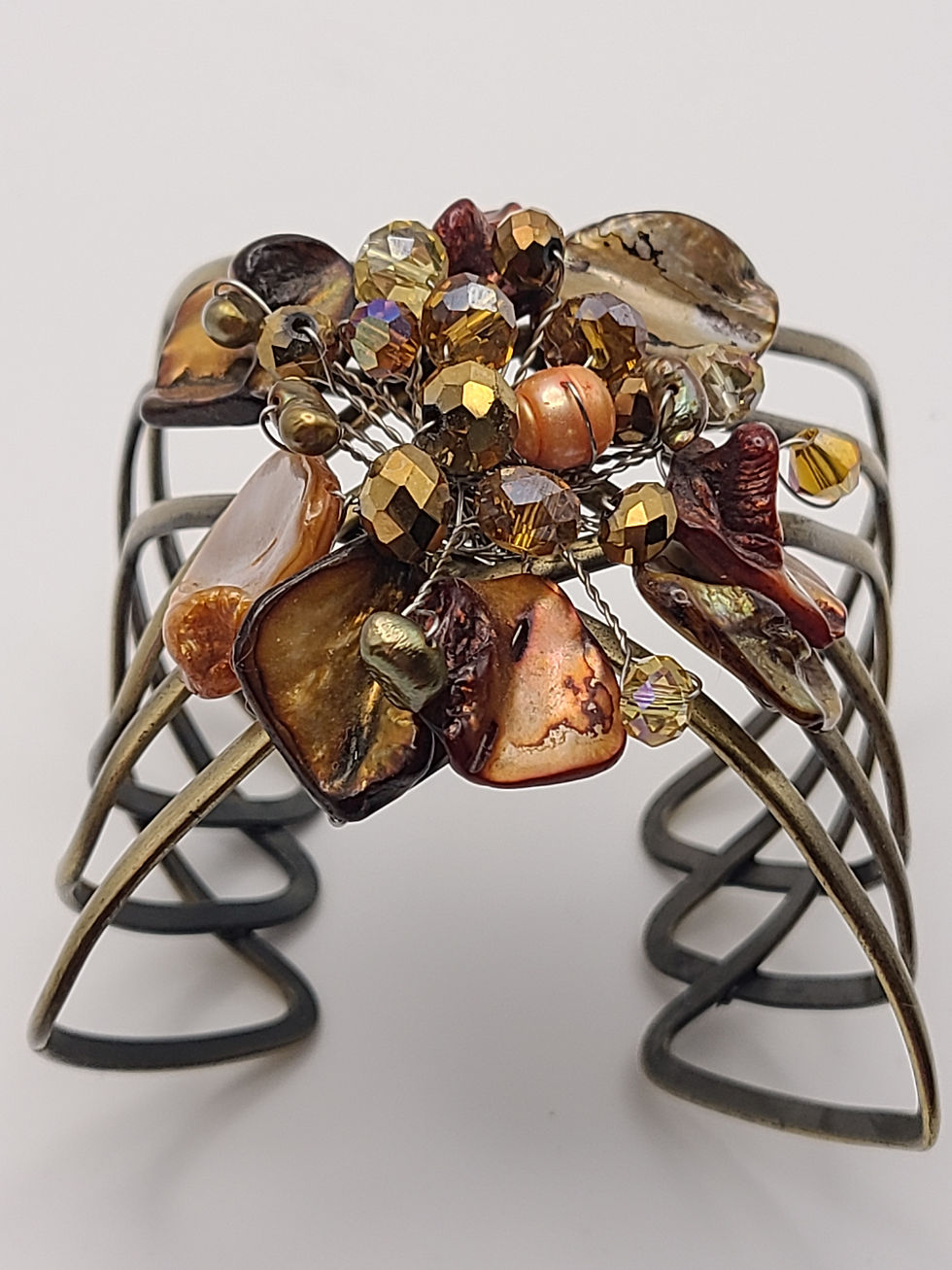 Thumbnail: Mother of Pearl Vintage Bangle