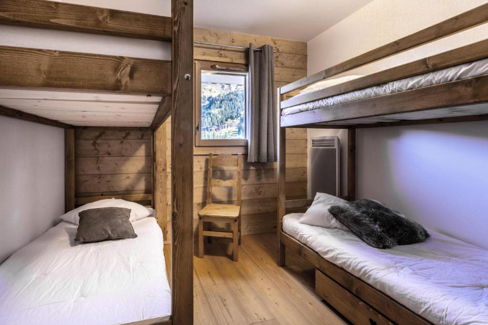 Chambre enfants avec lits superposés