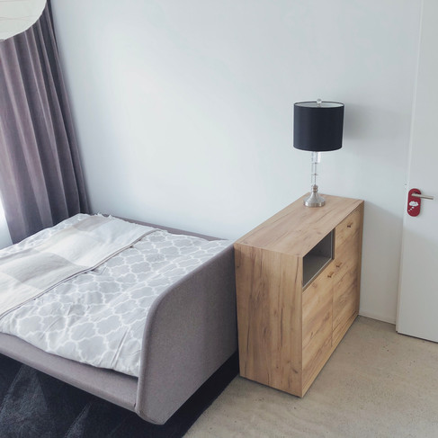 YOUR ROOM (THE DOOR ARE THE ENTRANCE TO THE KITCHEN)