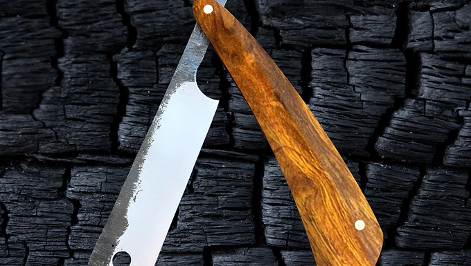 Straight Razor in Ironwood