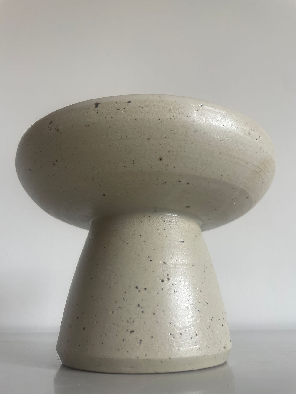 Miniaturbild: petit pedestal bowl