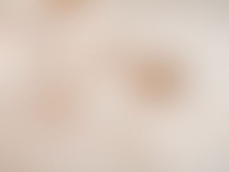 Charlottesville newborn photographer captures natural family moments at home