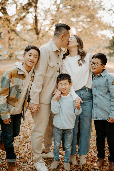 Family portraits captured during a beautiful autumn photography session in Washington DC