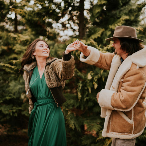 ENGAGEMENT SESSION AT THE MARKET AT GRELEN  - CHARLOTTESVILLE