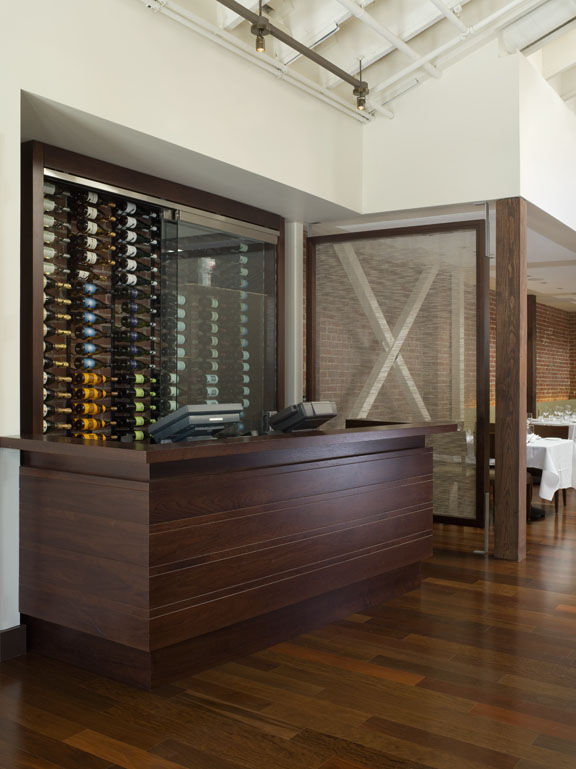 Pampas - entry host station