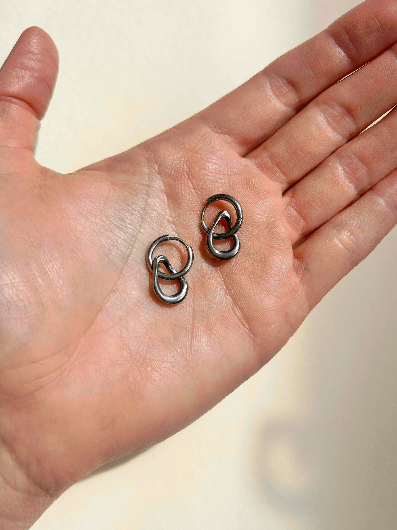 Stainless Steel Irregular Wavy Hoops