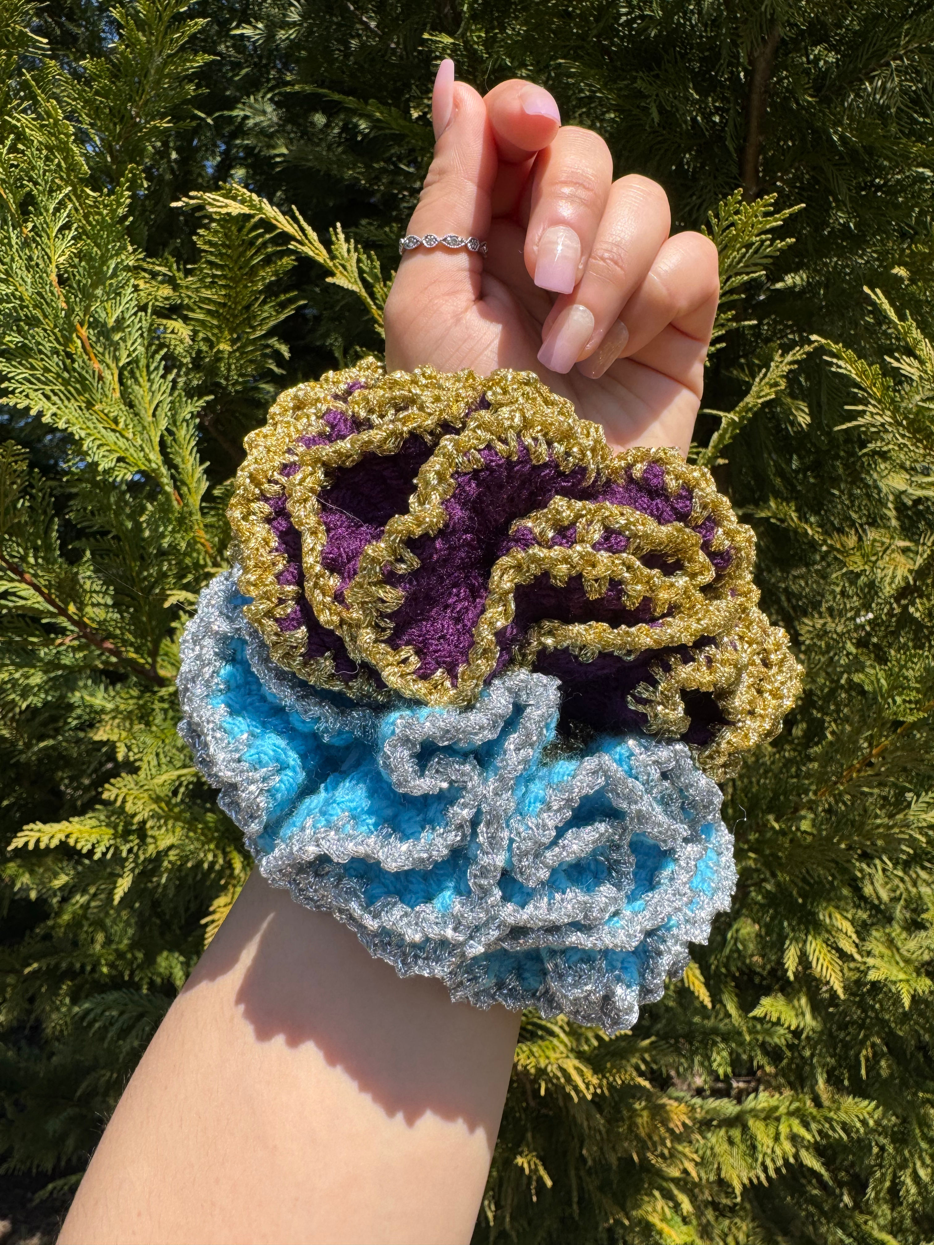 Metallic Scrunchie