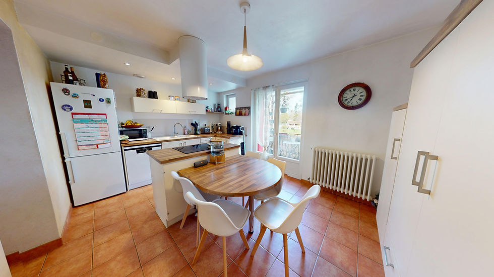 Miniature : Maison de ville T4 – 90 m² – Centre de La Verpillière – Charme & emplacement idé