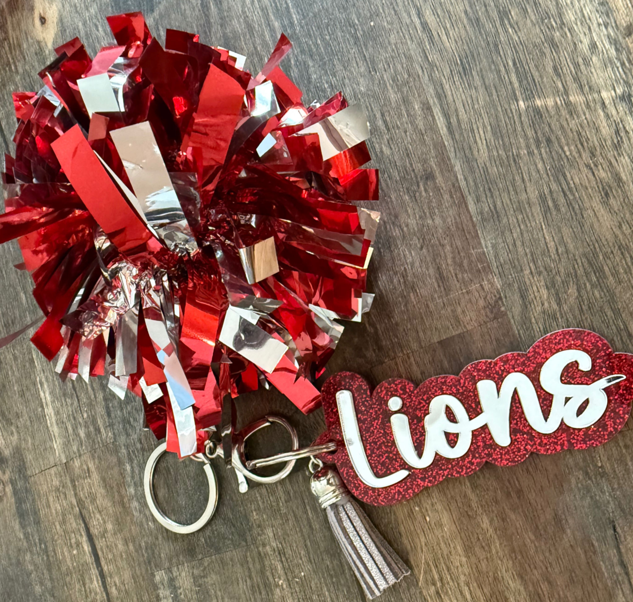 Lions Key Chain w/ Pom Pom