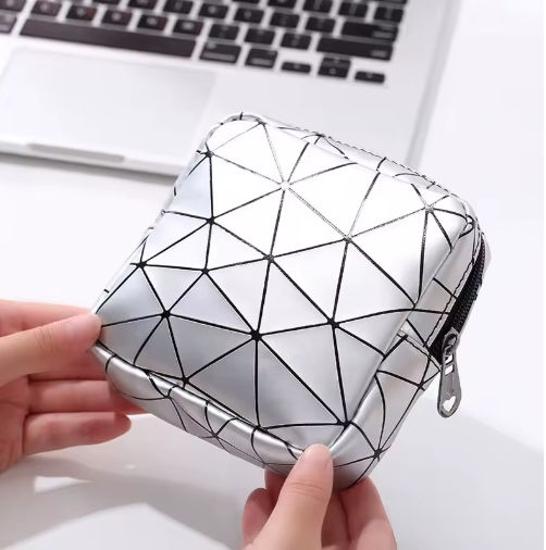 Thumbnail: Whisper Pouch Secret Comfort
