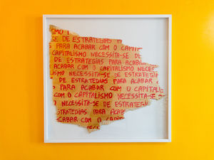 Necessita-se de estratégia para acabar com o capitalismo (lembrar sempre).