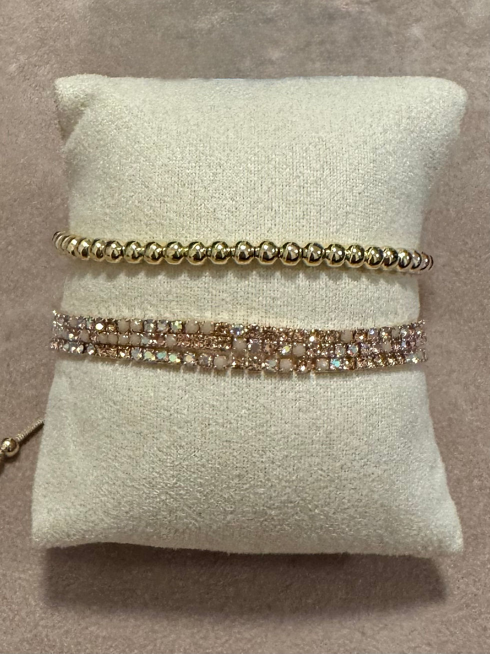 goldenes Armband Set