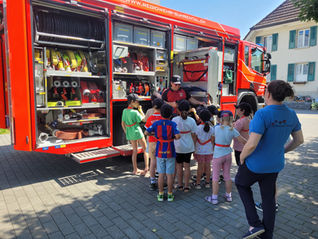 Besuch der Feuerwehr und Wasserschlacht 2025