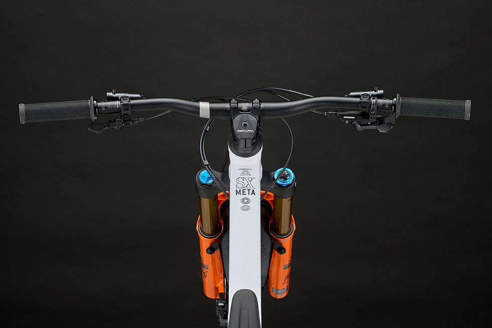 Miniaturbild: COMMENCAL META SX V5 SIGNATURE PURE WHITE 2026