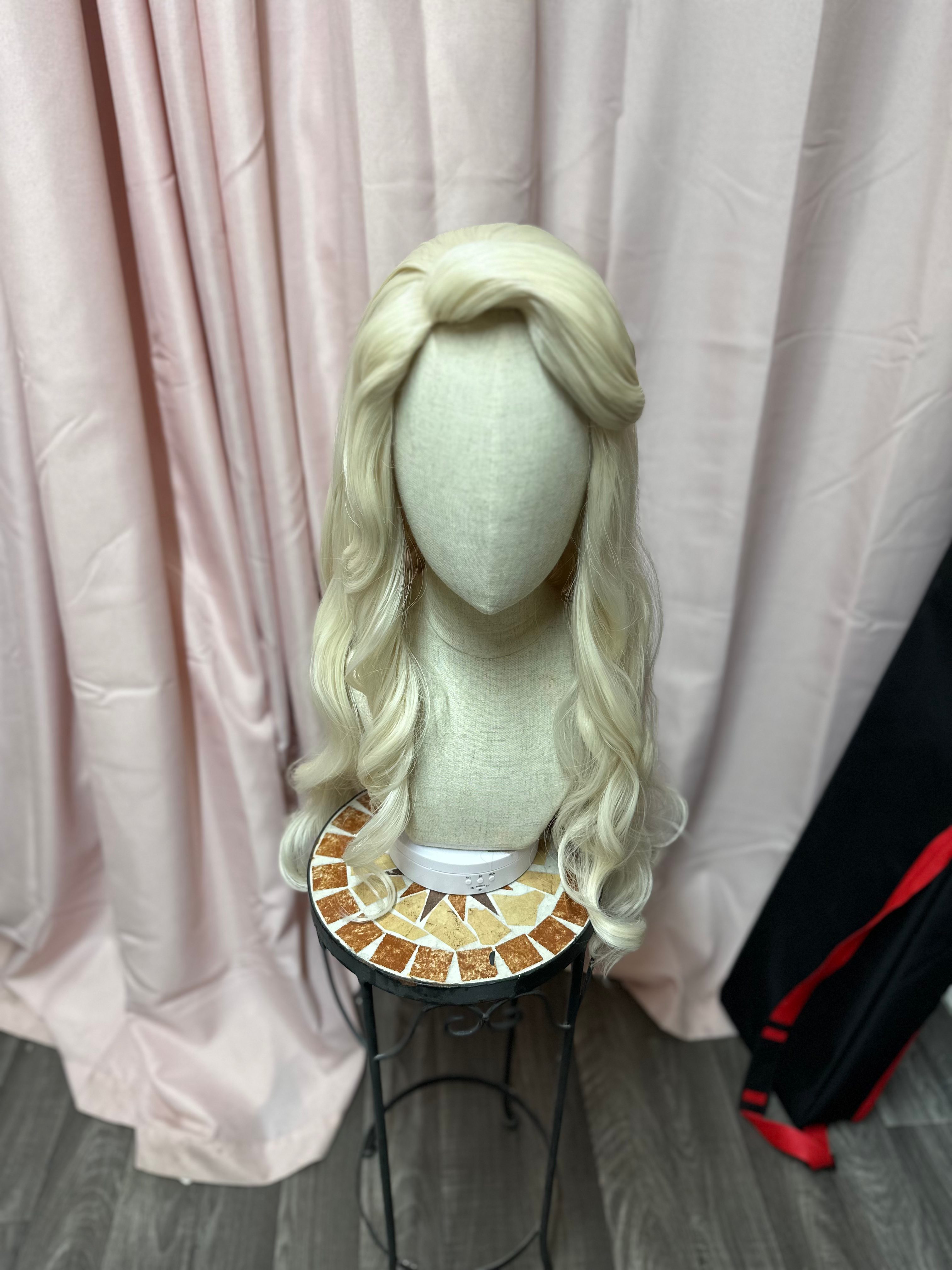 Hard Front Spirit Elsa Inspired Wig